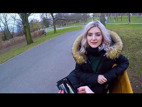 ❤️ Polyká cizí žhavé sperma za peníze - orál v parku Eva Elfie Sex video u cs.exomassage-surgut.ru ❤